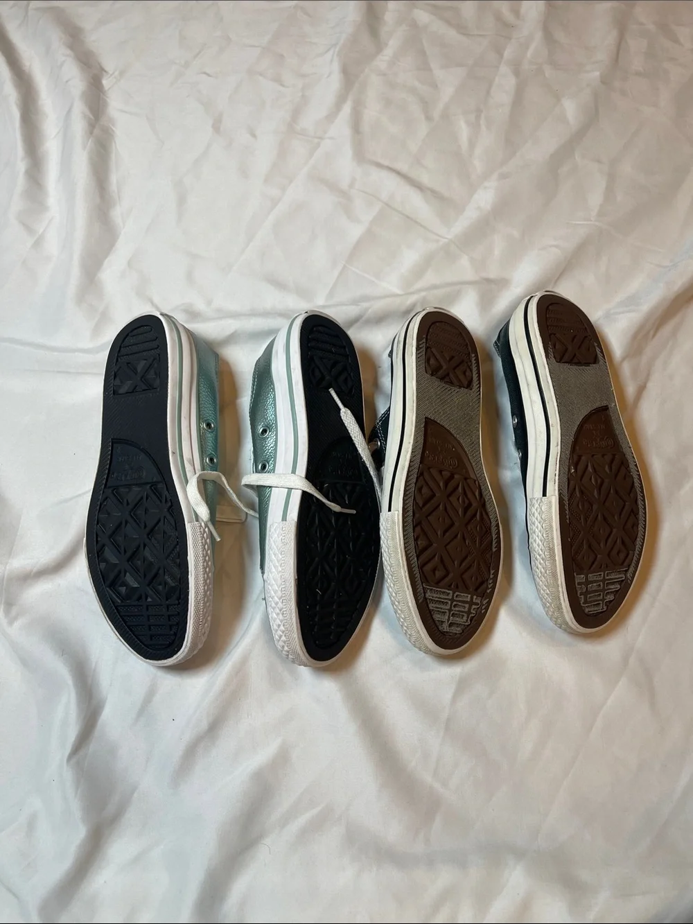 Converse Kids Low-Top Sneakers in Metallic Teal and Black